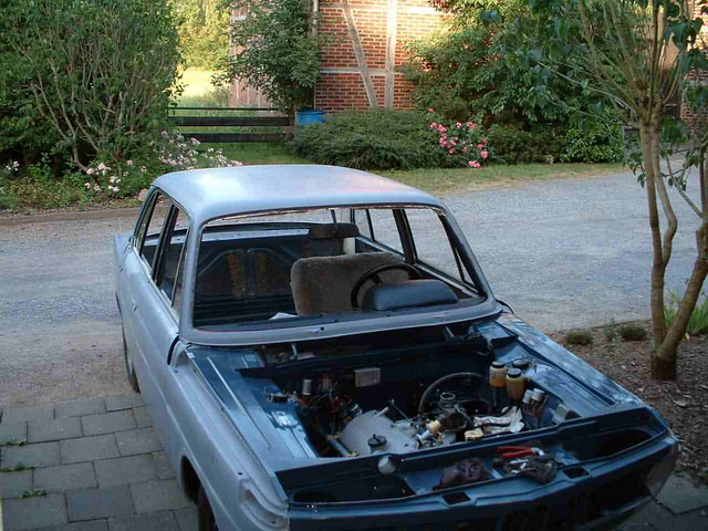 75 BMW 2000 ANDI