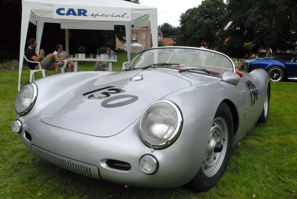 Foto Aussteller Car Spezial aus Kerpen zeigt einen 550 Chamonix Spyder 132 KW/180 PS