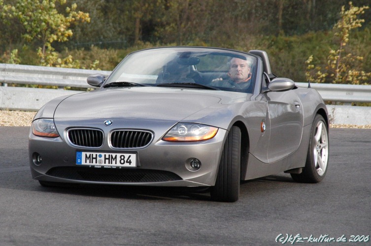 BMW_TRAINING_011106_2778x