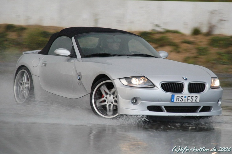BMW_TRAINING_011106_3090
