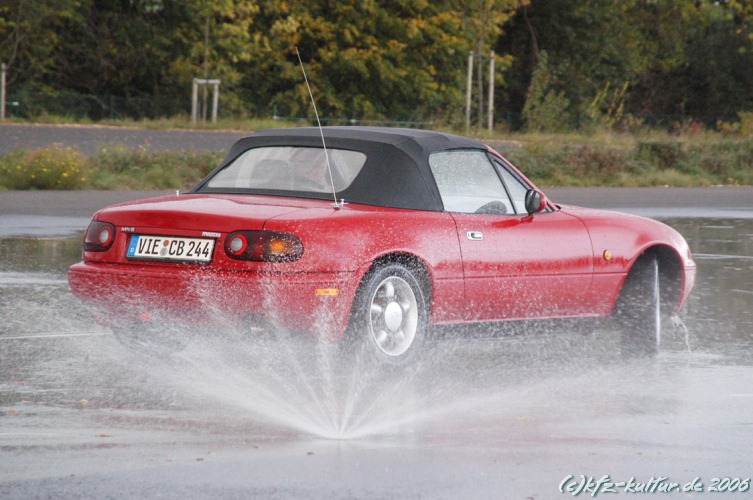 BMW_TRAINING_011106_3096