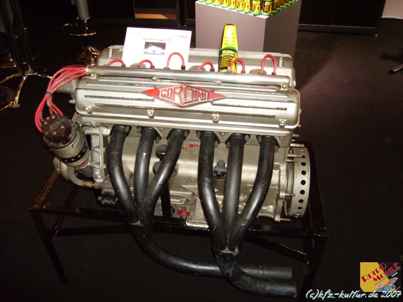 RETROMOBILE_1029