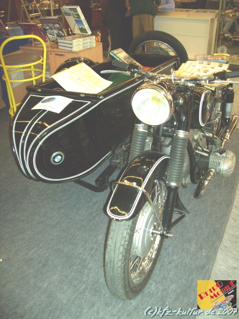 RETROMOBILE_1136